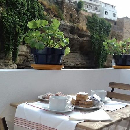 Casa Bajo La Roca Villa Setenil De Las Bodegas Екстериор снимка