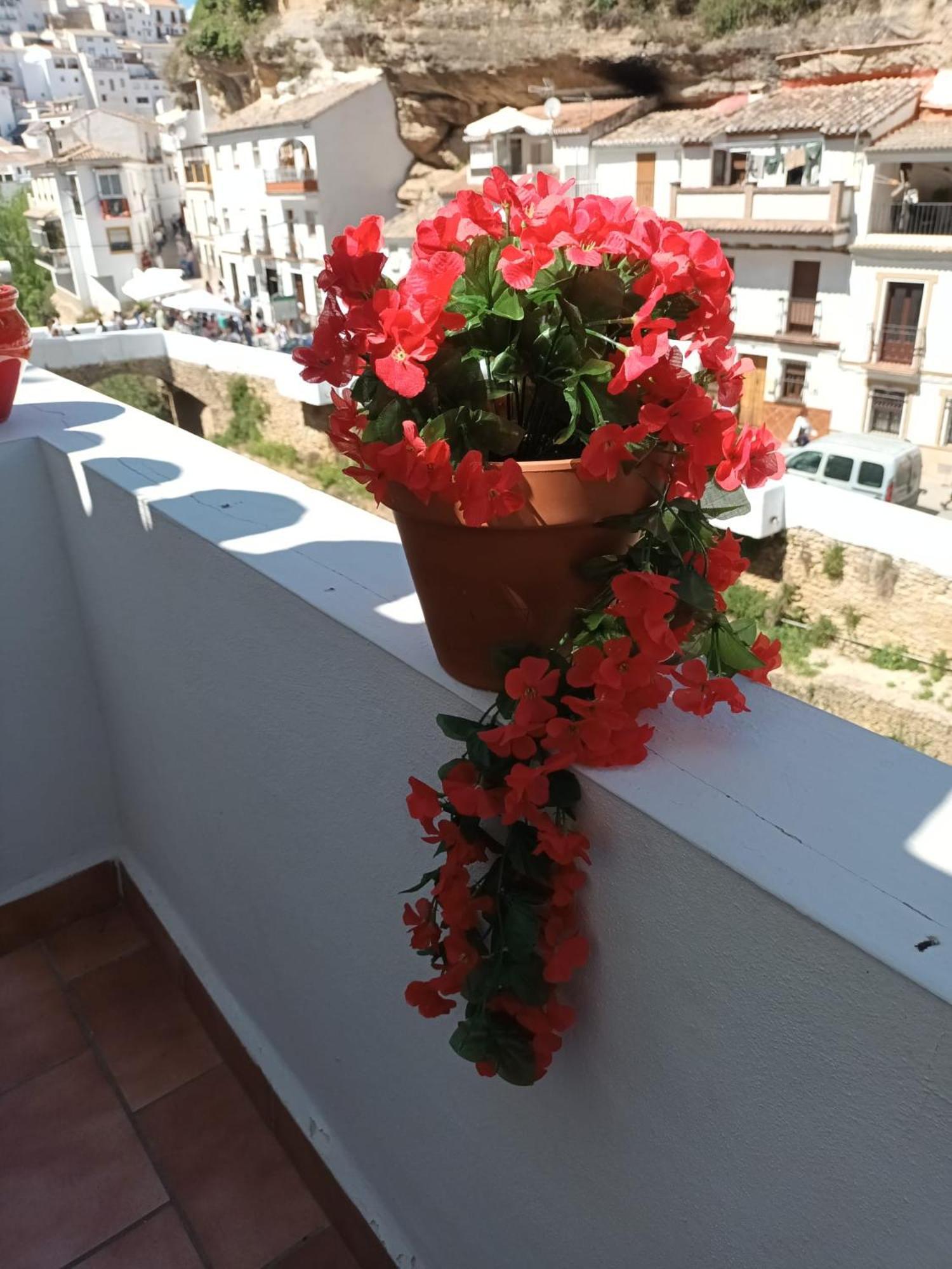 Casa Bajo La Roca Villa Setenil De Las Bodegas Екстериор снимка
