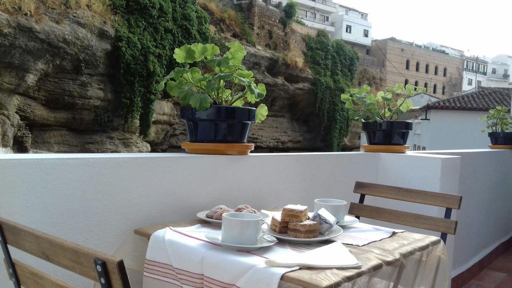 Casa Bajo La Roca Villa Setenil De Las Bodegas Екстериор снимка